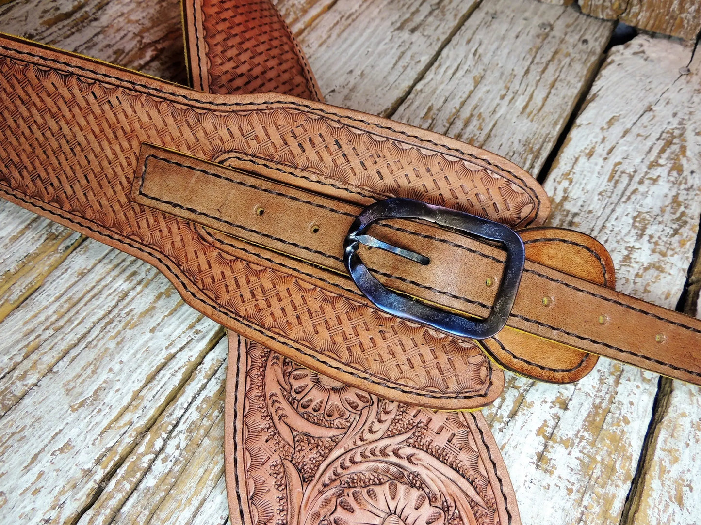 Floral Sheridan Leather Guitar Strap-ByBodzi-ByBodzi
