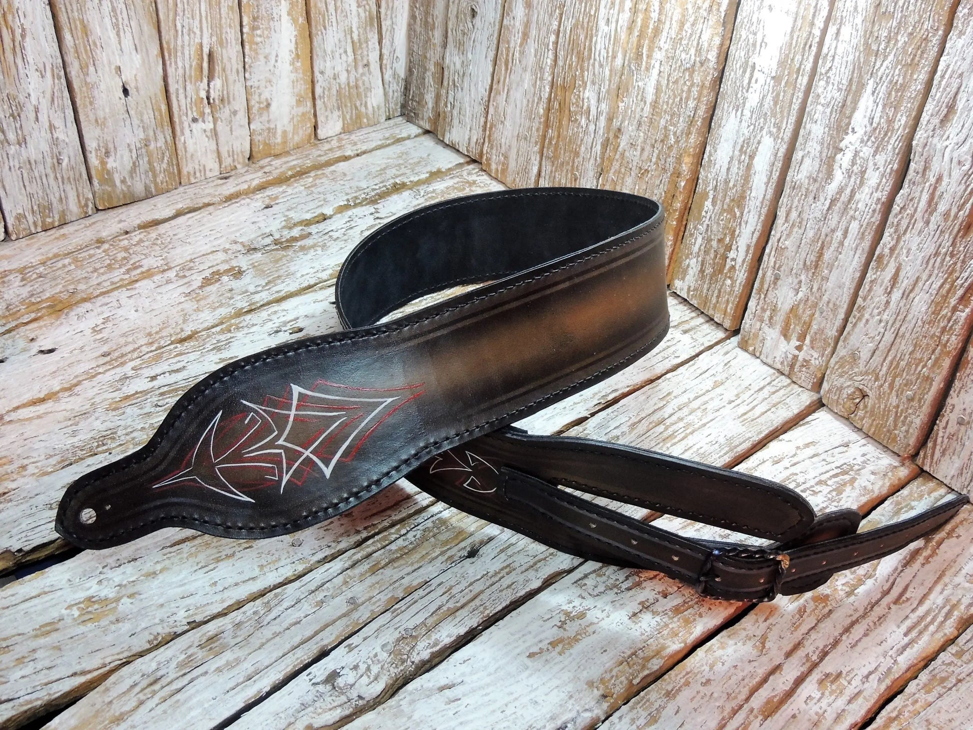 Leather Guitar Strap With Pinstriping-ByBodzi-ByBodzi