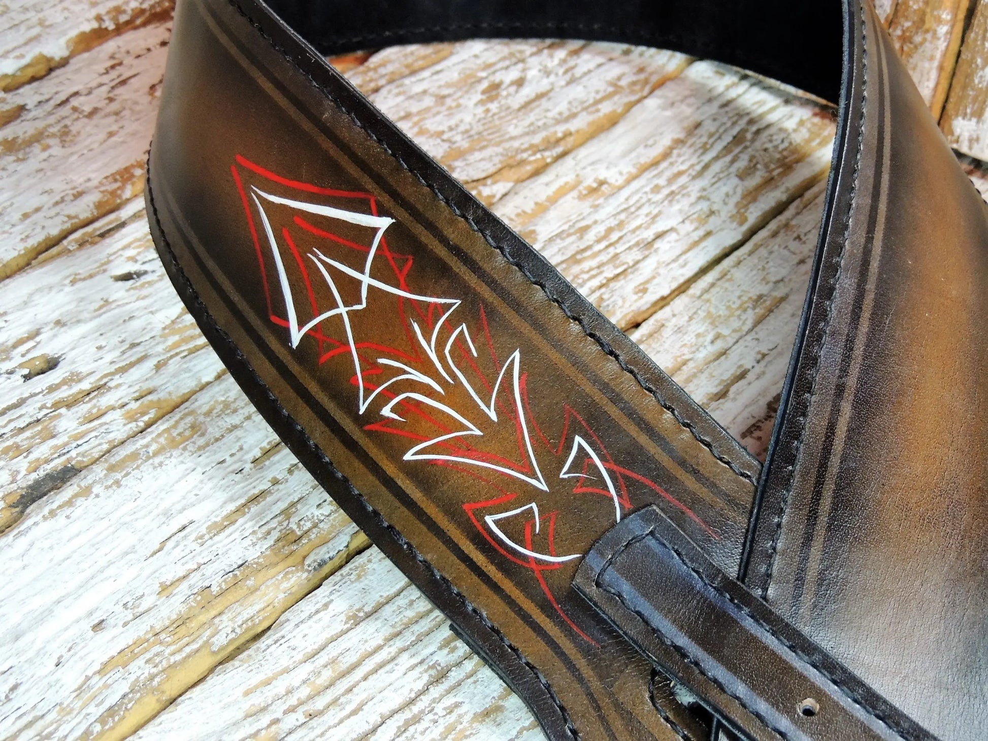 Leather Guitar Strap With Pinstriping-ByBodzi-ByBodzi