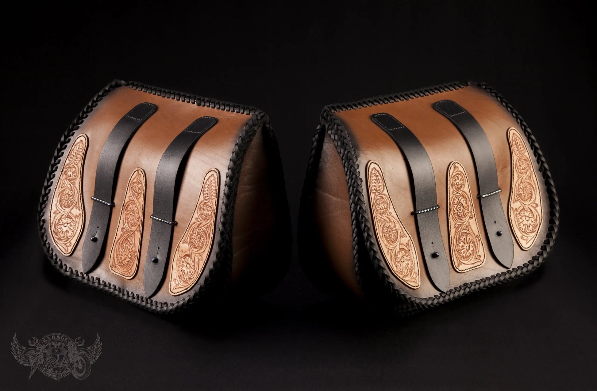 Minimalist Leather Motorcycle Saddlebags-ByBodzi-ByBodzi