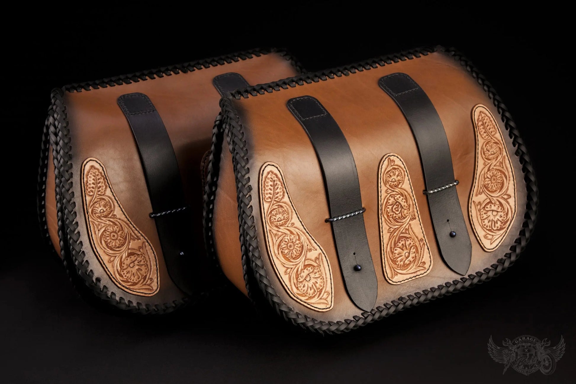 Minimalist Leather Motorcycle Saddlebags-ByBodzi-ByBodzi