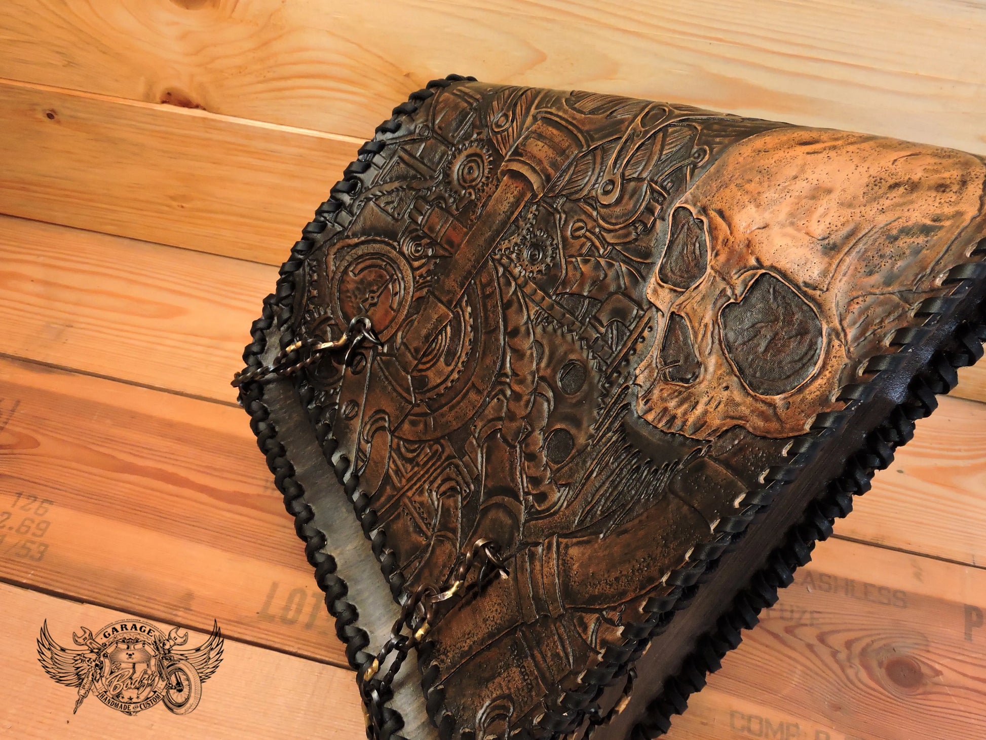 Steampunk Skull Carved Leather Swingarm Bag-ByBodzi-ByBodzi