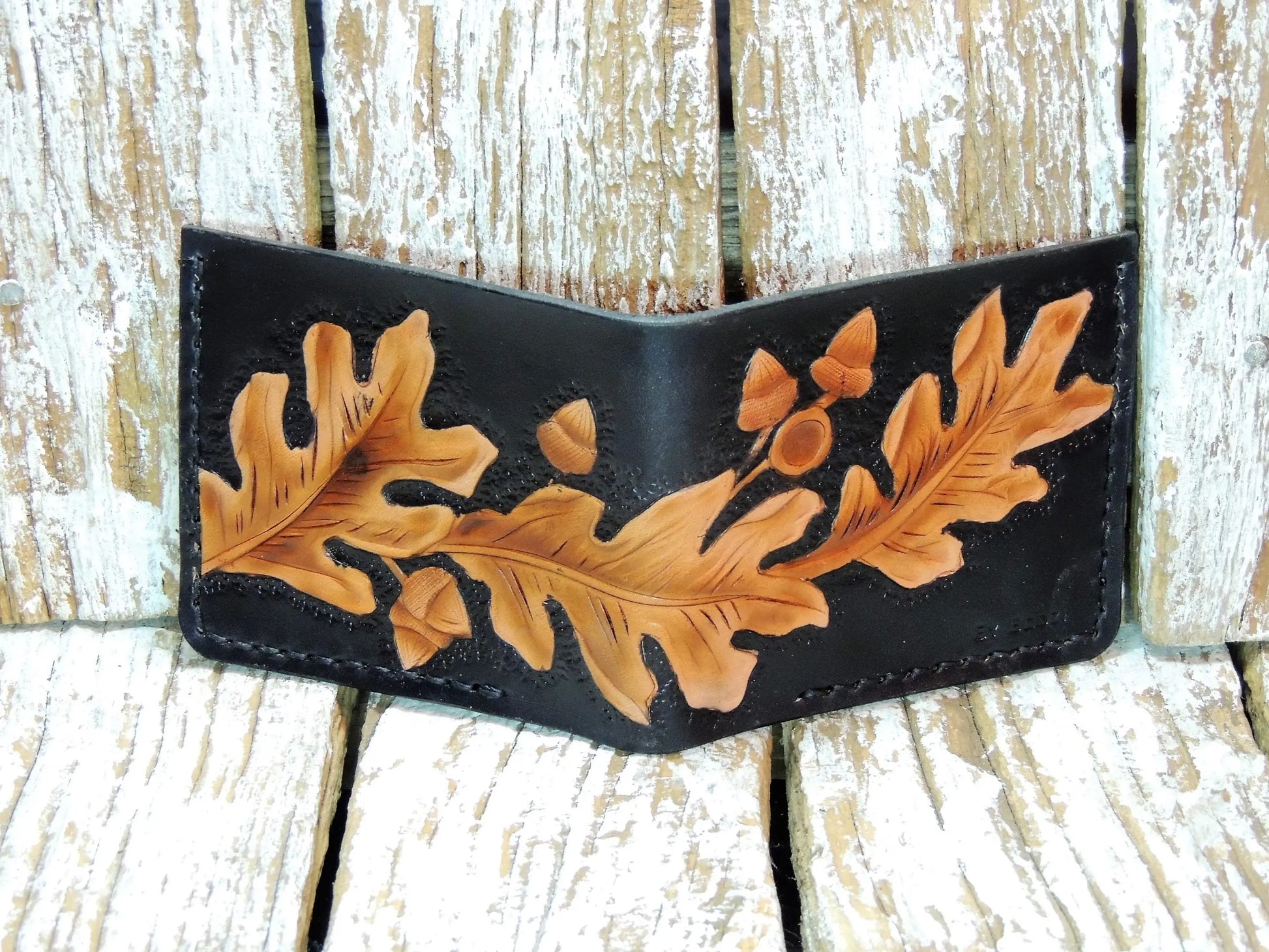 Tooled Men's Leather Wallet "M"-ByBodzi-ByBodzi