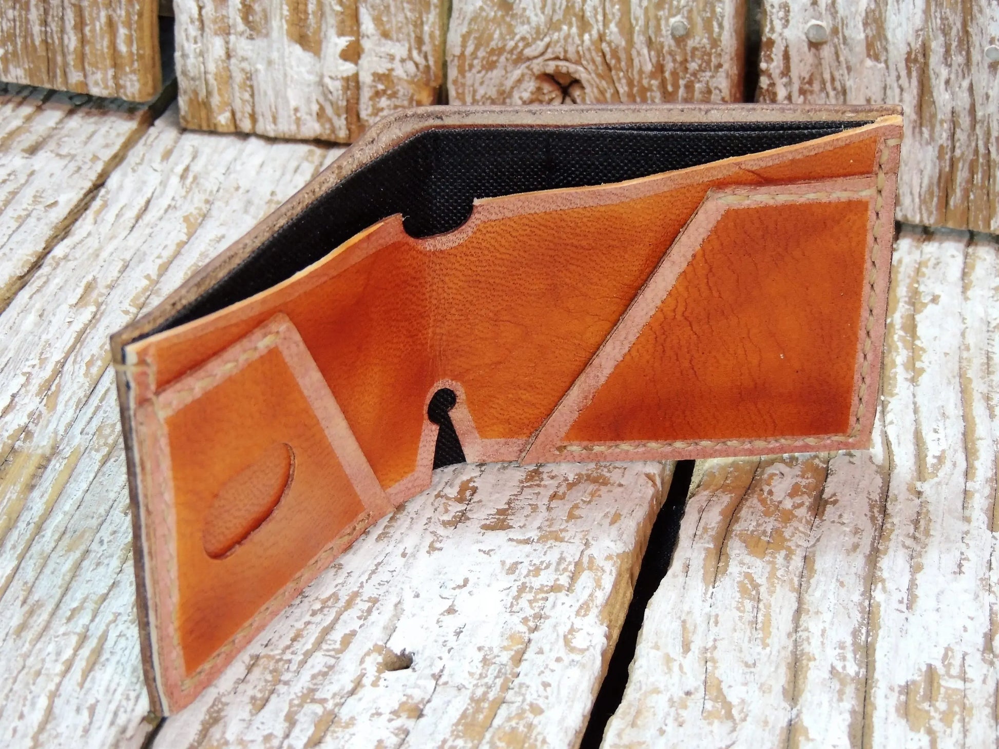 Tooled Men's Leather Wallet "M"-ByBodzi-ByBodzi