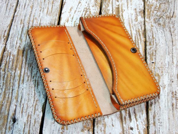 womens leather wallet