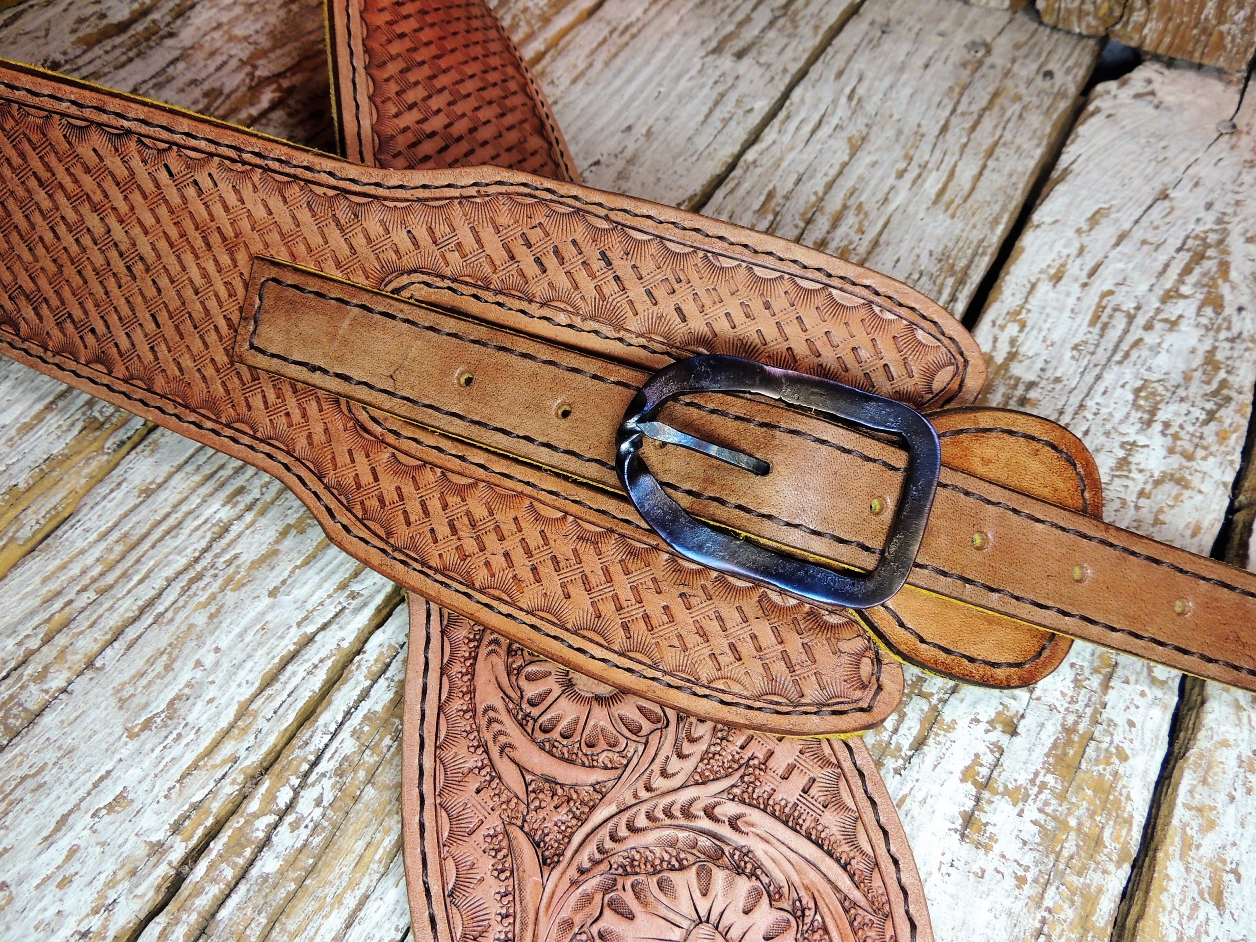 Carved Leather Guitar Strap For Acoustic Or Electric Guitar ByBodzi