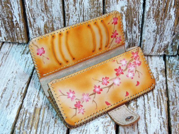 womens leather wallet